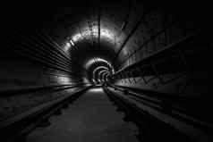 地下隧道地铁