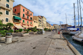 散步portoferraio