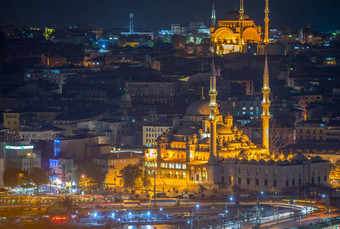新增功能cami清真寺伊斯坦布尔晚上空中视图