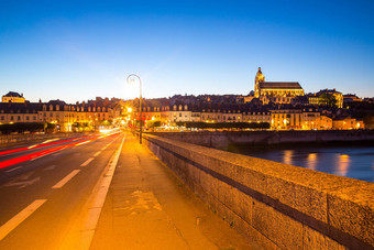 布卢瓦大教堂法国黄昏