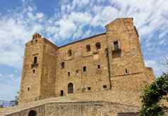 城堡文蒂米利亚家庭卡斯特尔布奥诺西西里