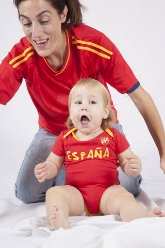 庆祝婴儿西班牙语足球风扇