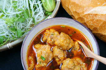 越南食物肉丸