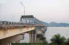 桥德林达依省河南部缅甸