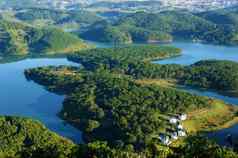 神奇的景观生态湖越南旅行