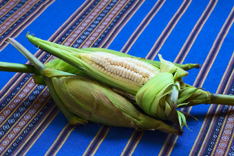 白色玉米被称为Choclo秘鲁<strong>库斯科</strong>玉米