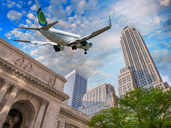 飞机飞越其领空公共图书馆大道纽约