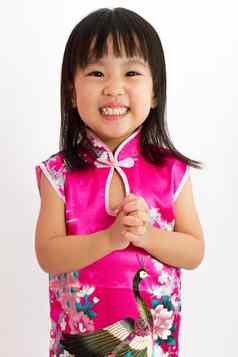 中国人女孩穿旗袍问候手势