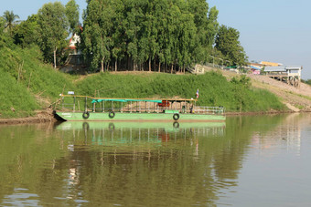 乘客船只空