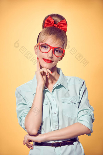 美时尚业务女人红色的眼镜美女照片