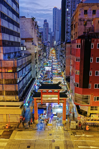 在香港香港中国12月拥挤的人走