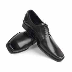 一对男人的黑色的鞋子