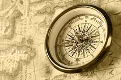 指南针古老的地图