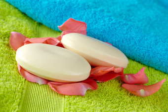浴毛巾肥皂玫瑰花瓣