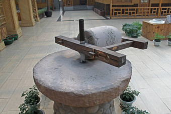中国人传统的岩石机