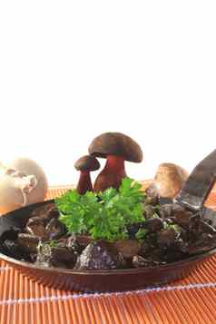 蘑菇锅