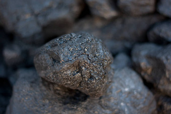 一块煤炭