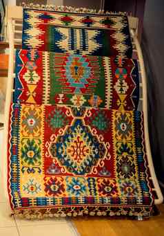 手使地毯地毯传统的类型