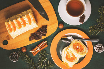 甜蜜的卷生奶油橘子填充圣诞节装饰