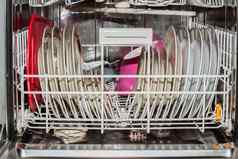 开放洗碗机清洁菜