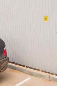 保留停车标志禁用小大小金属栅栏可访问的环境人残疾的人