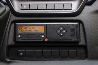 数字计速器显示读取车辆超速个人数据计速器的