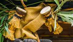 传统的非洲非洲手鼓鼓挂屋顶文化仪器非洲音乐背景