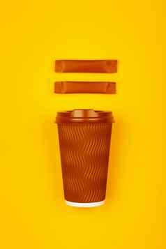 棕色（的）纸咖啡杯黄色的