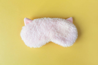 柔和的粉红色的毛茸茸的皮毛睡眠面具<strong>小耳朵</strong>柔和的大喊