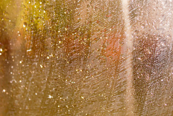 雨滴表面湿窗口玻璃放多雨的季节摘要背景自然模式雨滴孤立的户外多云的环境
