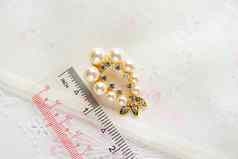 立方氧化锆宝石椭圆形形状颜色宝石
