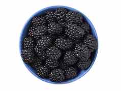 成熟的新鲜的黑莓碗白色背景前视图