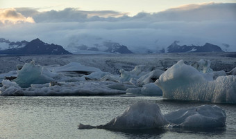 浮动冰山杰古沙龙冰隆冰川环礁湖冰岛