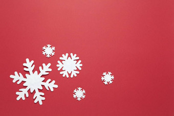 圣诞节<strong>作</strong>文集团大小白色感觉雪花勃艮第红色的背景复制空间节日一年概念水平平躺最小的风格前视图