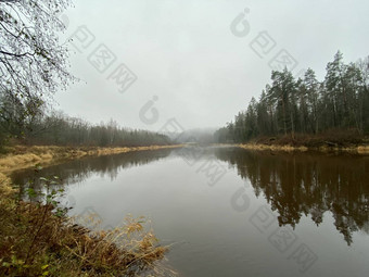 秋天图片krimuldasigulda拉脱维亚高亚河谷