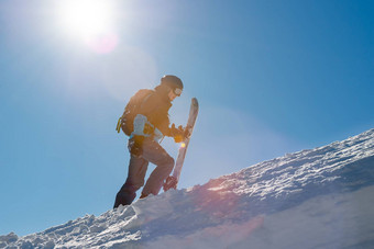 滑雪攀爬滑雪板山<strong>阳光</strong>明媚的一天滑雪冬天<strong>体育</strong>
