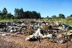垃圾填埋场人类浪费污染环境