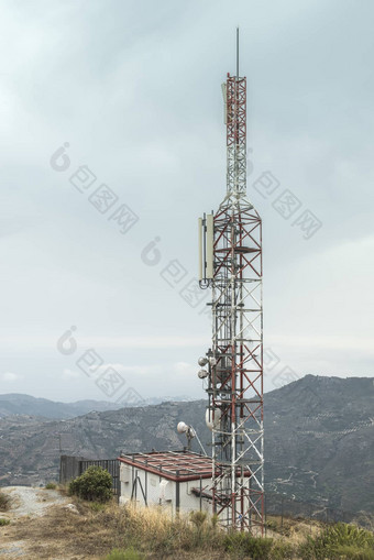 电信GSM塔天线