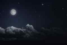 晚上布满星星的天空月亮