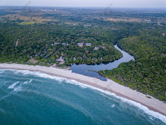 无人机图片酒店环礁湖森林