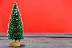 圣诞节作文装饰最小的绿色冷杉树分支