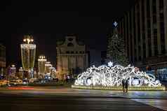 城市装饰节日照明一年装饰资本旅行俄罗斯圣诞节树