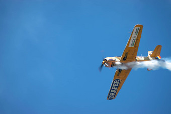 布加勒斯特罗马尼亚航空显示9月牦牛飞机飞行槽天空