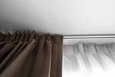 棕色（的）窗帘白色薄纱铁路白色天花板窗帘室内装饰生活睡觉房间舒适的生活首页甜蜜的confy首页