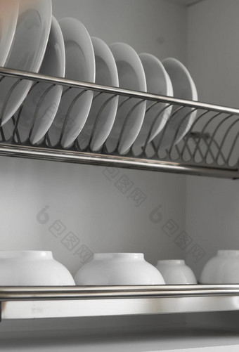 菜干燥金属架大不错的白色清洁盘子传统的舒适的厨房开放白色菜排水衣橱湿菜玻璃陶瓷盘子碗干燥内部架