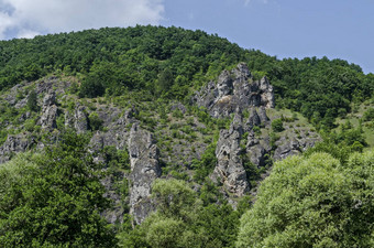 大形成岩<strong>石像</strong>人类野兽奇怪的形式峰加瓦涅茨乌鸦有趣的自然具有里程碑意义的洛岑斯卡山