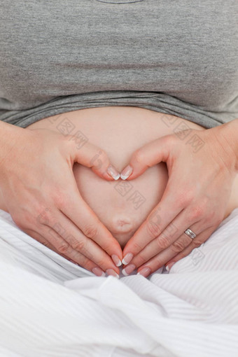 怀孕了女人心标志肚子