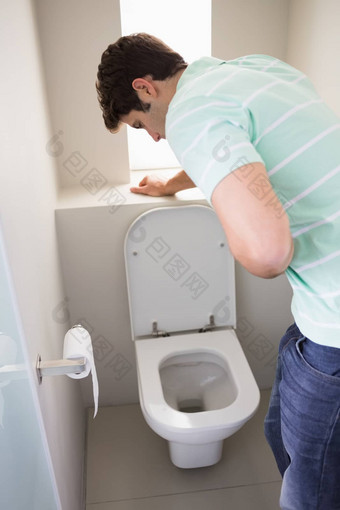 男人。胃病呕吐物厕所。。。