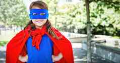 复合图像戴面具的女孩假装超级英雄