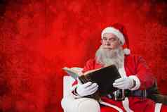 复合图像圣诞老人老人阅读圣经